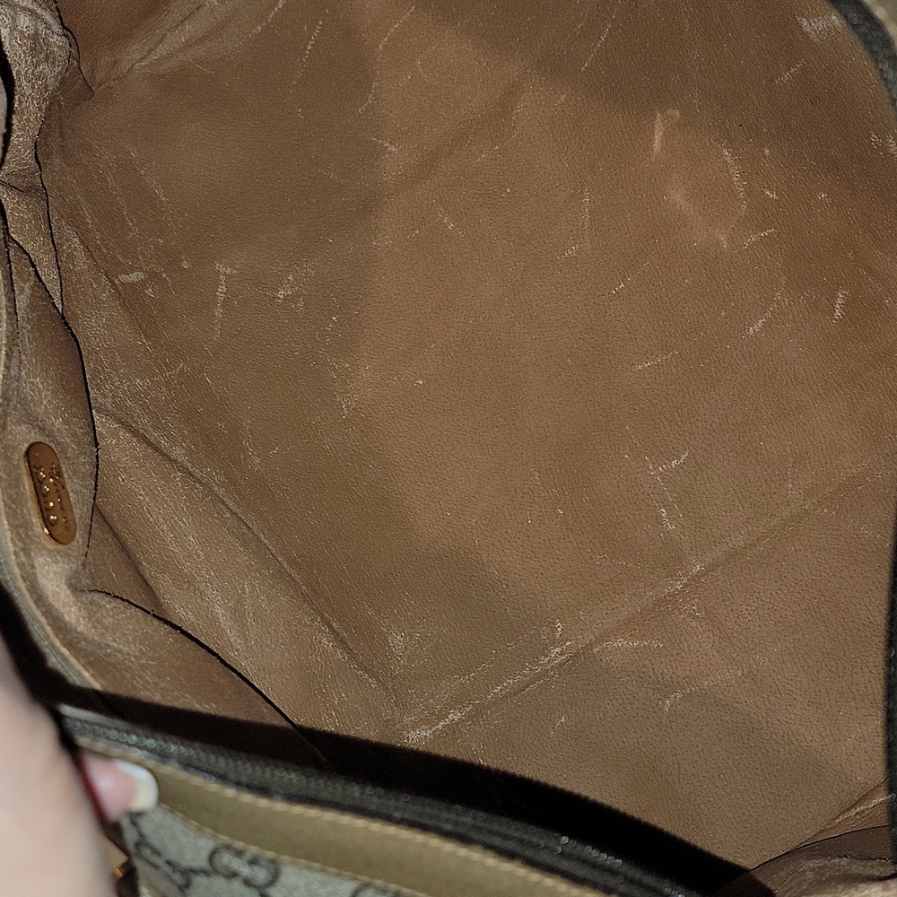 Authentic Gucci plus travel bag - Picture 11 of 14